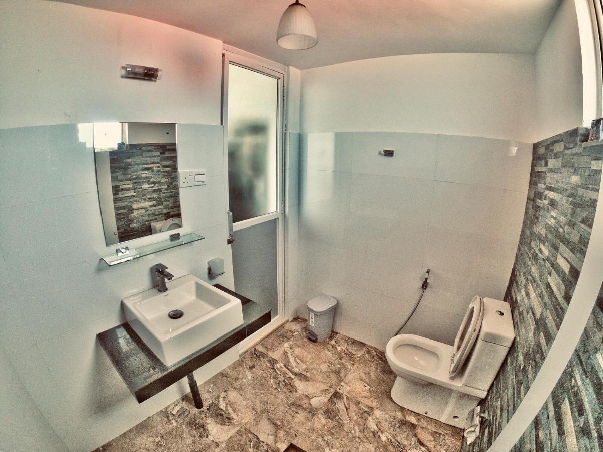تريكونامالاي Jungle Bay Resort المظهر الخارجي الصورة