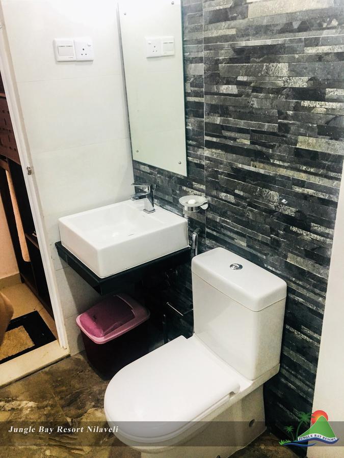 تريكونامالاي Jungle Bay Resort المظهر الخارجي الصورة